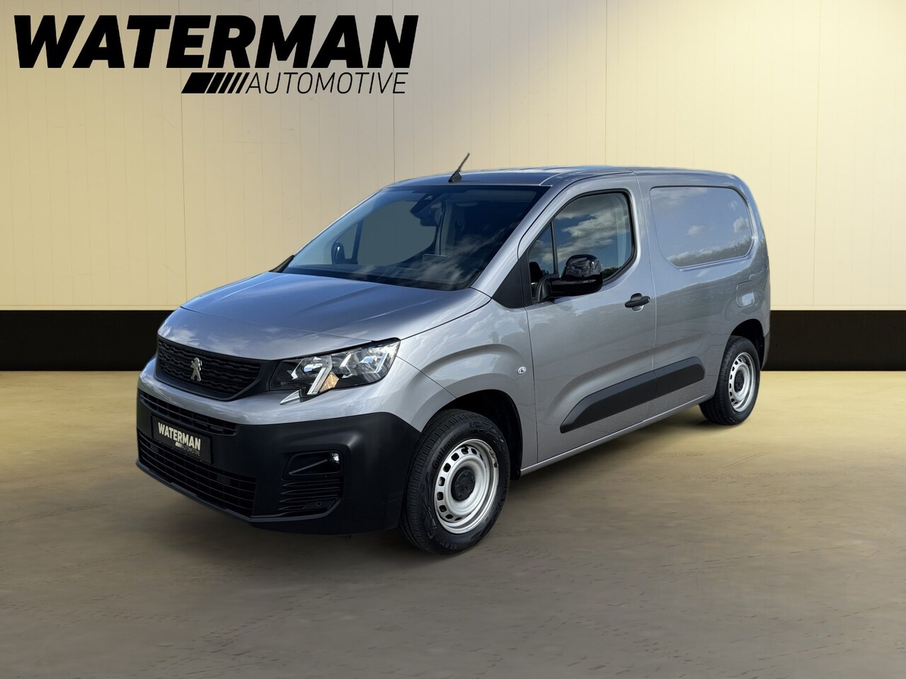 Peugeot Partner - 1.2 PURETECH PREMIUM 110PK BENZINE/MARGE/3-PERSOONS/CAMERA/PDC V+A/CRUISE-CONTROL/CARPLAY. - AutoWereld.nl