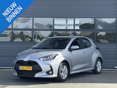 Toyota Yaris - 1.5 HYBRID 115 ACTIVE I AUTOMAAT I APPLE CARPLAY I P-CAMERA I ADAPTIVE CRUISE CONTROL