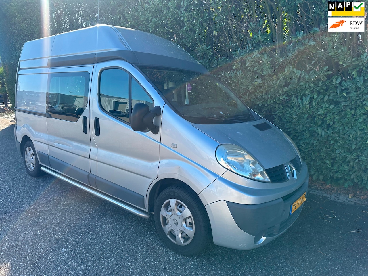 Renault Trafic - 2.0 dCi T29 L2H2 Bj'01-2007 AIRCO !!! - AutoWereld.nl