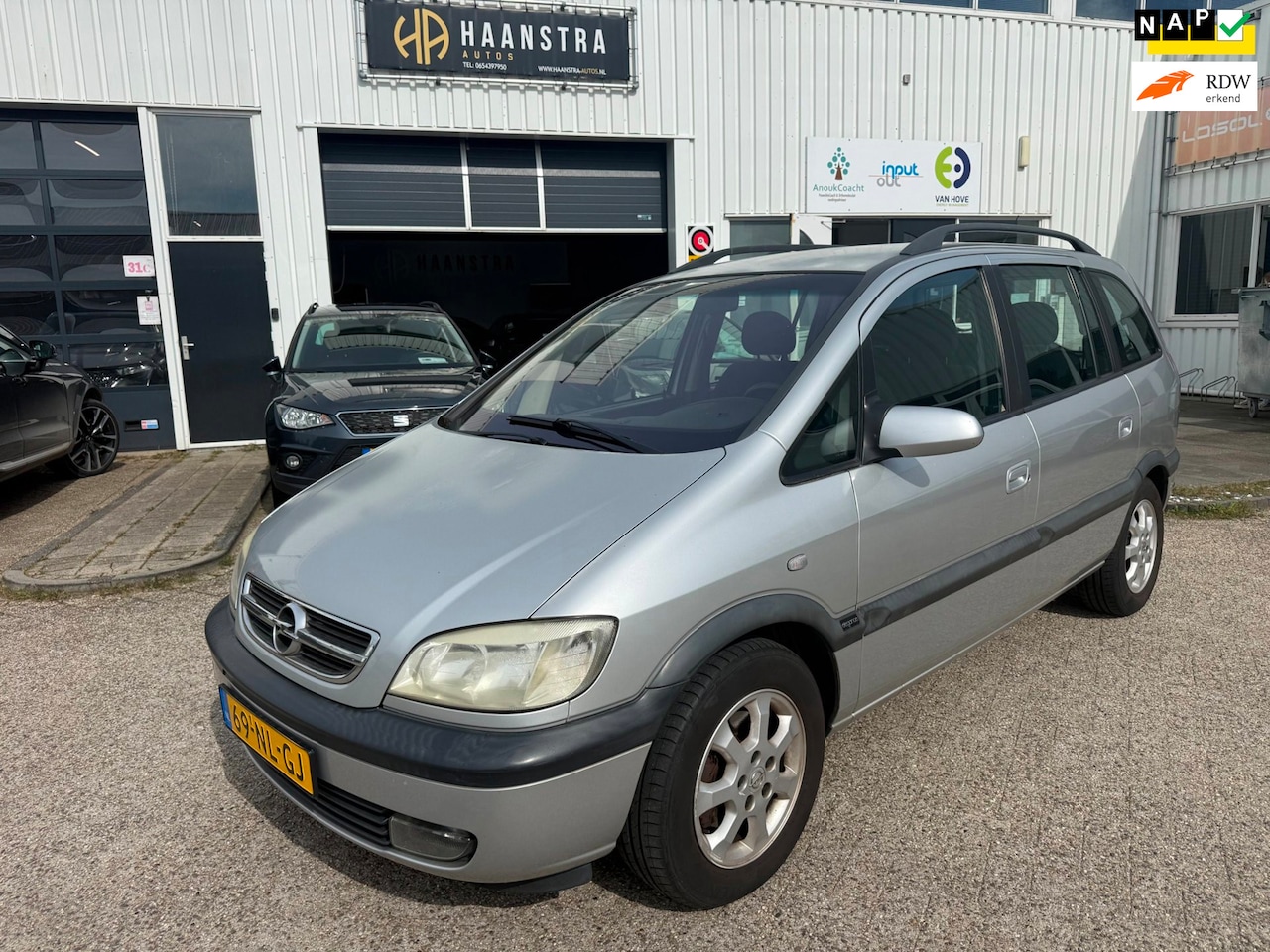 Opel Zafira - 2.2-16V Elegance Trekhaak 7 persoons ECC NL Auto ! NAP - AutoWereld.nl