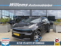 Lynk & Co 01 - 1.5 Zwarte Hemel, App-Connect, 360' Camera & Panoramadak Verkoopprijs = Inclusief Trekhaak