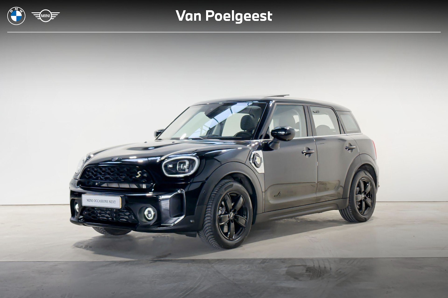 MINI Countryman - Cooper SE ALL4 Essence - AutoWereld.nl