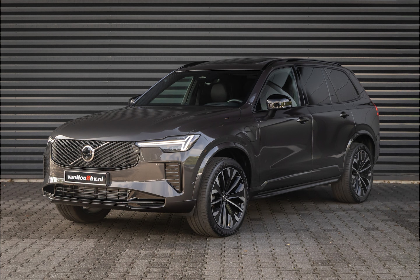 Volvo XC90 - 2.0 T8 Plug-in hybrid AWD Ultra Dark Bowers & Wilkins - Massage - AutoWereld.nl