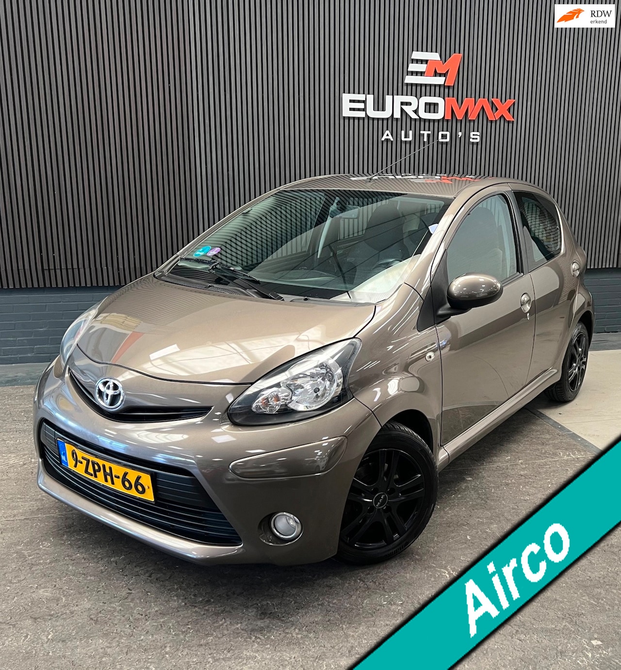 Toyota Aygo - 1.0 VVT-i Comfort Orange Elektrische Raam - Airco - AutoWereld.nl