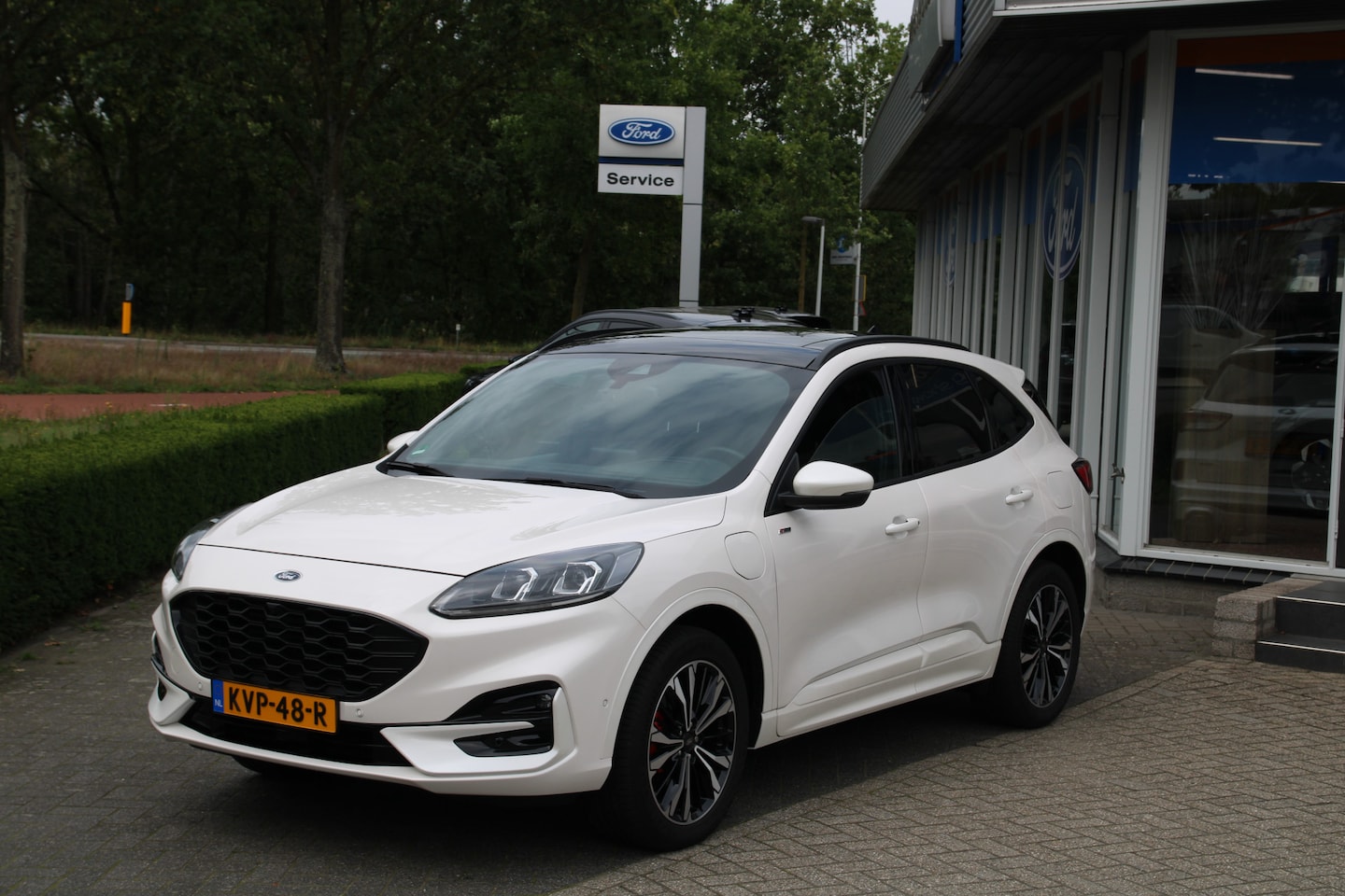 Ford Kuga - 2.5 PHEV 225 PK AUTOMAAT ST-Line X TREKHAAK | PANORAMADAK | 19-INCH - AutoWereld.nl