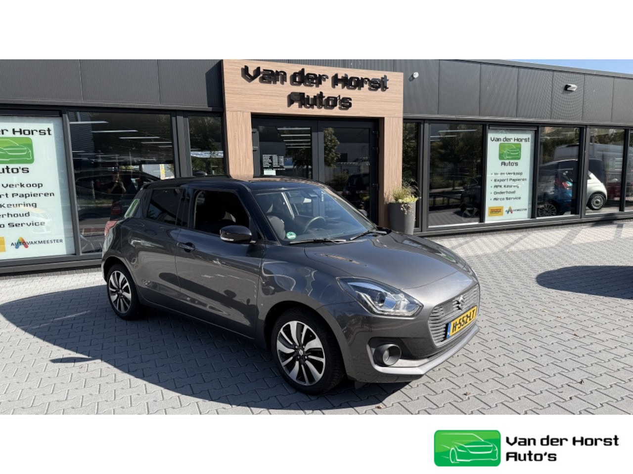 Suzuki Swift - 1.0 Stijl automaat airco - AutoWereld.nl