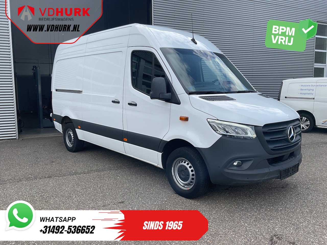 Mercedes-Benz Sprinter - 317 CDI L2H2 Aut. LED/ 270Gr.Deuren/ Stoelverw./ Gev.Stoel/ Navi/ Airco/ Camera/ Cruise/ P - AutoWereld.nl