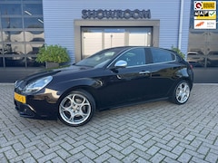 Alfa Romeo Giulietta - 1.4 T Business Executive AUTOMAAT|PDC|LEDER|APPLECARPLAY|AIRCO