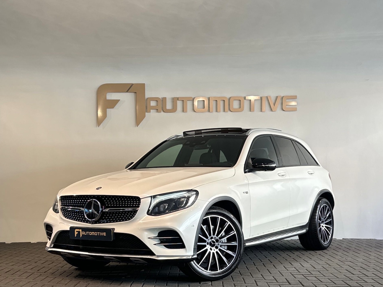 Mercedes-Benz GLC-klasse - AMG 43 4MATIC Pano|Burmester|360 Camera |Blindspot - AutoWereld.nl