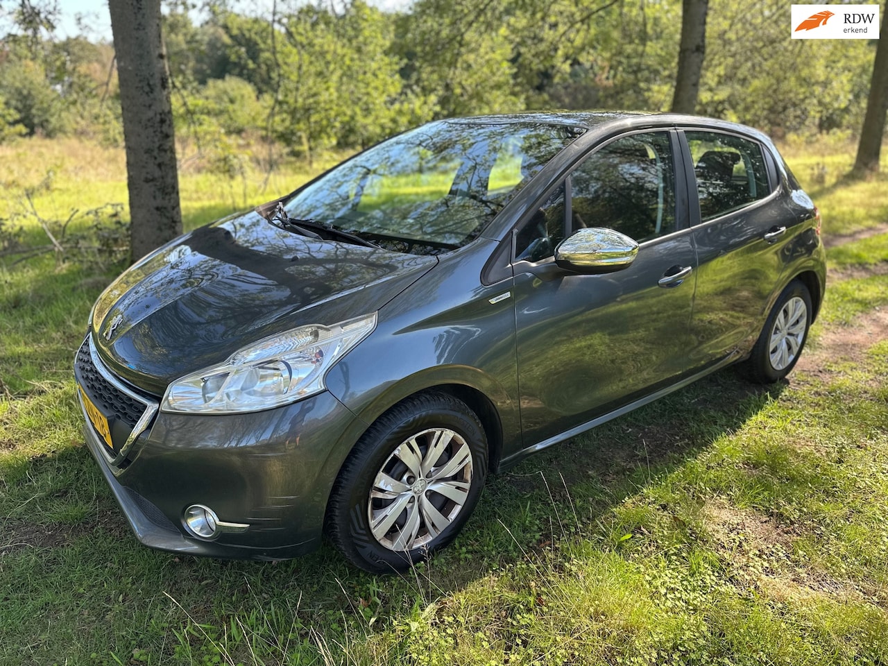 Peugeot 208 - 1.2 VTi Urban Soul apk t/m 22-10-2027 - AutoWereld.nl
