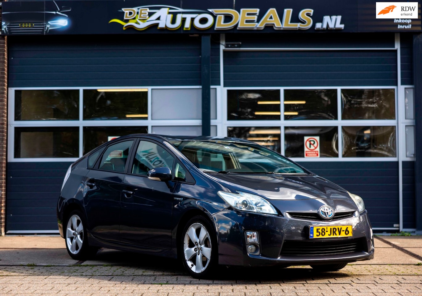 Toyota Prius - 1.8 Aspiration CLIMA|NAVI|HEAD-UPP|1STE EIGENAAR - AutoWereld.nl