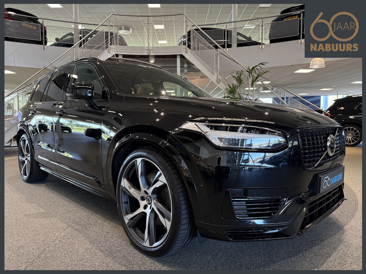 Volvo XC90 - 2.0 T8 Recharge AWD R-Design 2.0 T8 Recharge AWD R-Design, Trekhaak, Luchtvering, Pano, HUD - AutoWereld.nl
