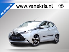 Toyota Aygo - 1.0 VVT-i X-Play, Automaat, Velgen, Navi, All Season banden