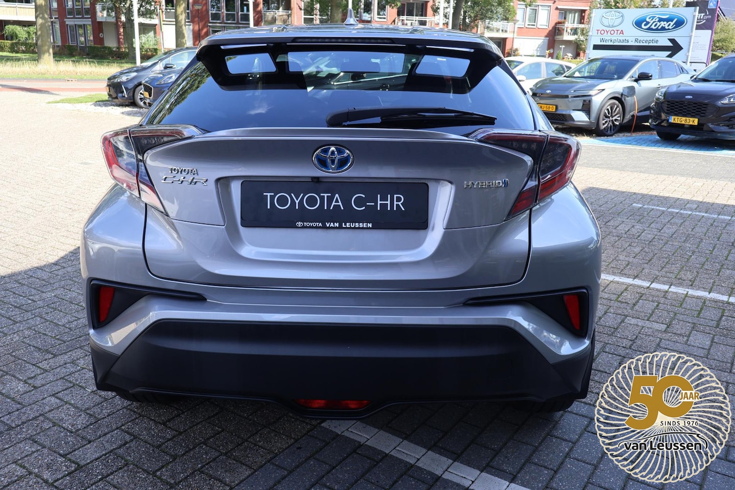 Toyota C-HR - 1.8 Hybrid Dynamic STOEL&CAMERA ADAPTIVE CRUISE CAMERA - AutoWereld.nl