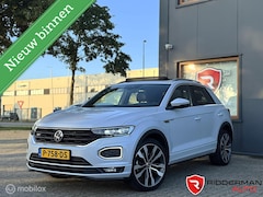Volkswagen T-Roc - 1.5 TSI R-Line|DSG|Pano|Active Info|Klep