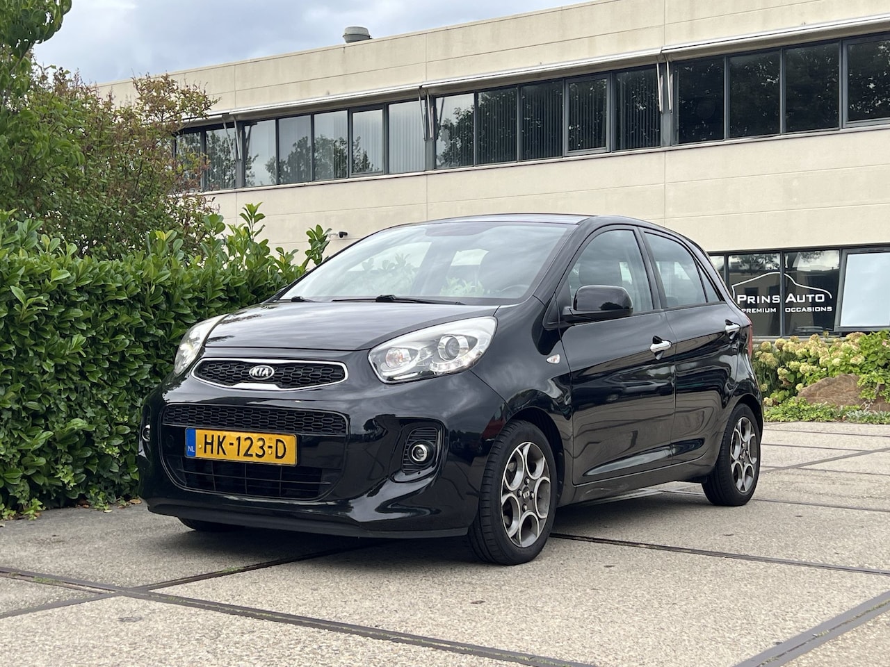 Kia Picanto - 1.0 CVVT DynamicLine |CLIMA|ELEK PAKKET|HALF LEDER|LM VELGEN| - AutoWereld.nl