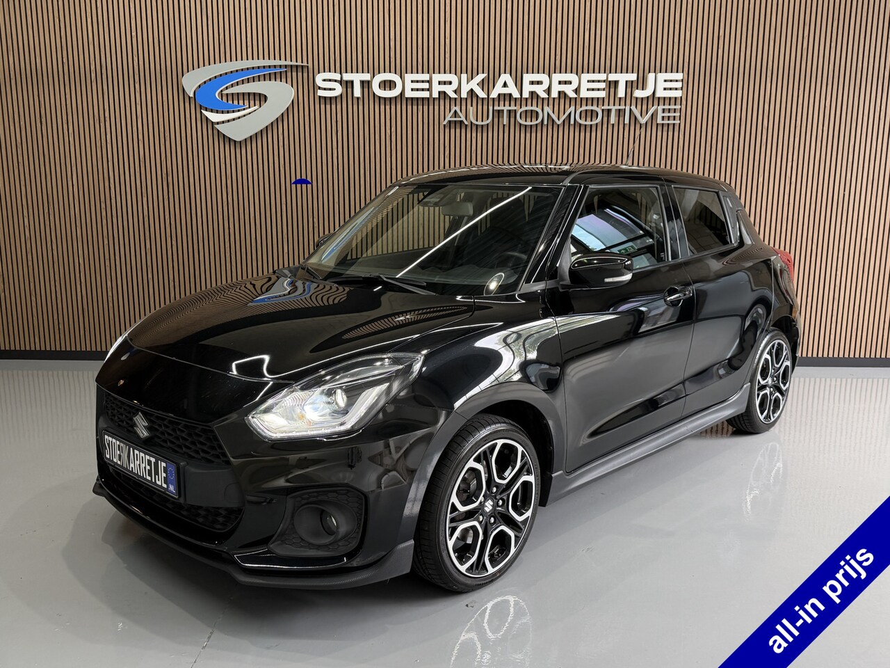 Suzuki Swift - 1.4 Sport Smart Hybrid | Navi | Carplay | Dodehoek | Camera | 17" | Stoelverwarming | ACC - AutoWereld.nl