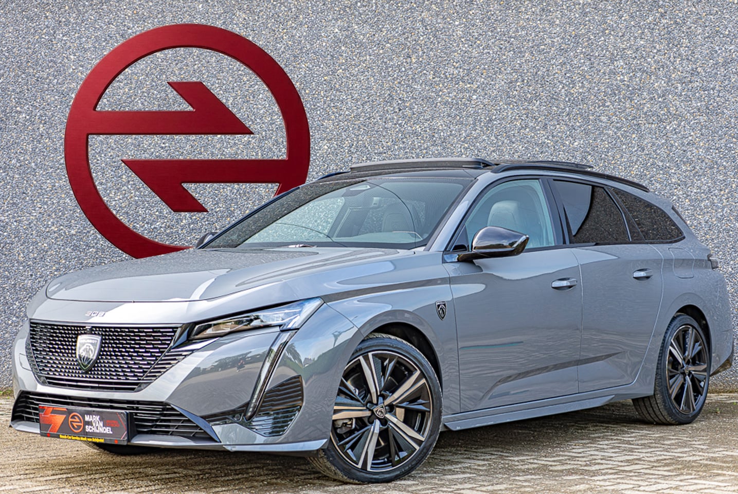 Peugeot 308 SW - 1.6 HYbrid GT / Panoramadak / Camera / Leder / Massage / Climate Control / Stoelverwarming - AutoWereld.nl