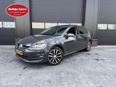 Volkswagen Golf - 2.0 TDI Highline Pano Xenon Clima Navi