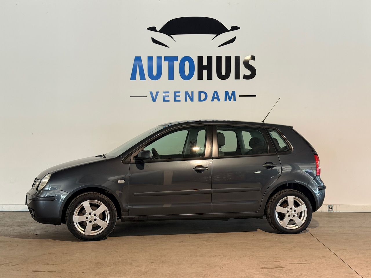 Volkswagen Polo - 1.4-16V Trendline 1.4-16V Trendline - AutoWereld.nl