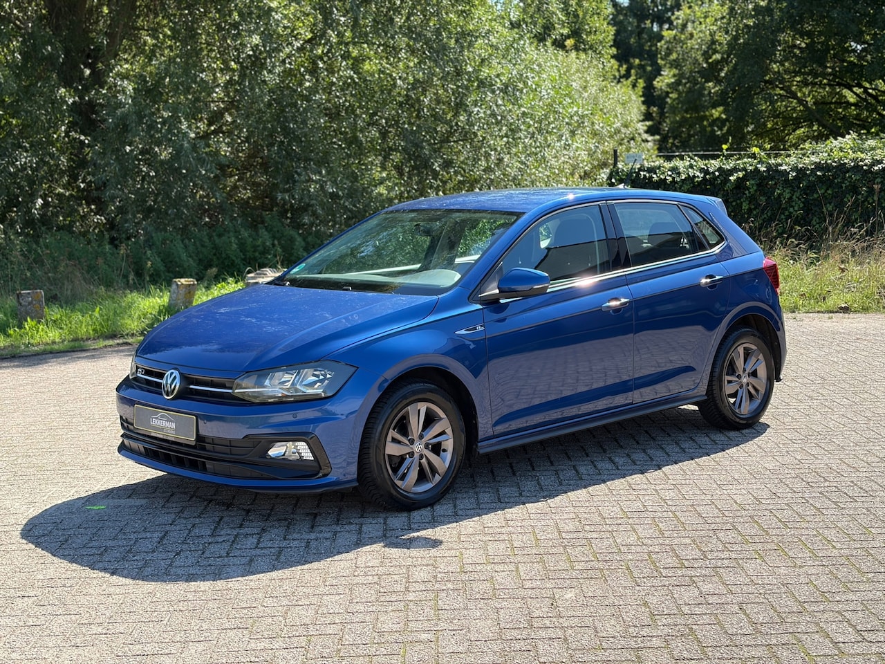 Volkswagen Polo - 1.0 R-Line CARPLAY I PDC I UNIEKE KM I STOELVERW I DEALER ONDH - AutoWereld.nl