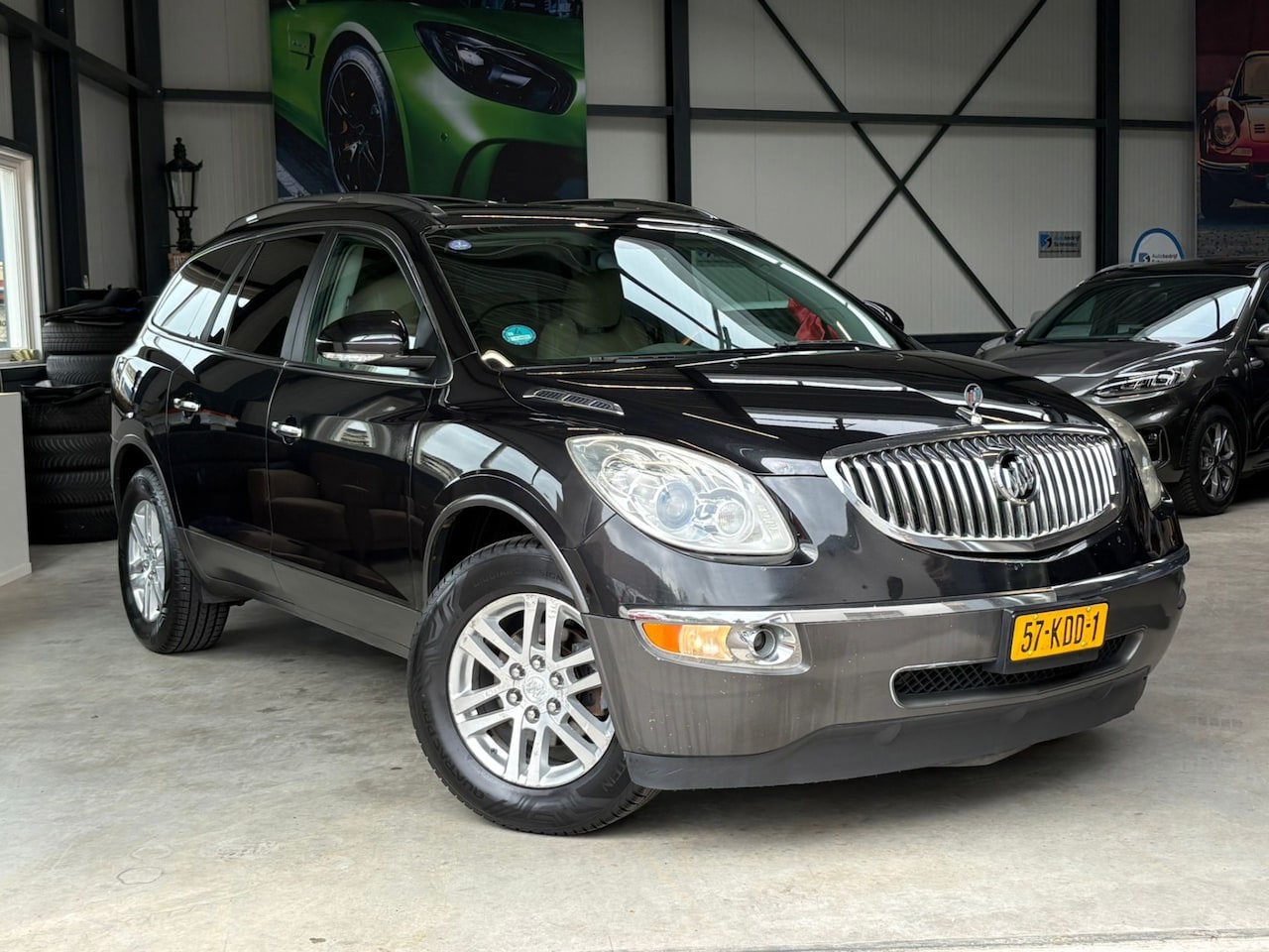 Buick Enclave - 8 Pers. LPG, NW APK - AutoWereld.nl
