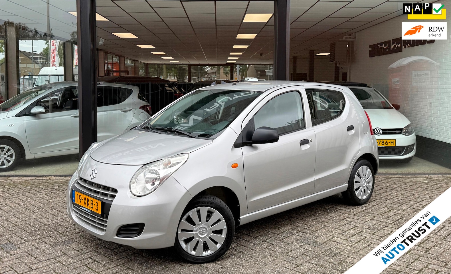 Suzuki Alto - 1.0 5drs 2e EIG | AUTOMAAT | AIRCO | CAMERA | NAP - AutoWereld.nl
