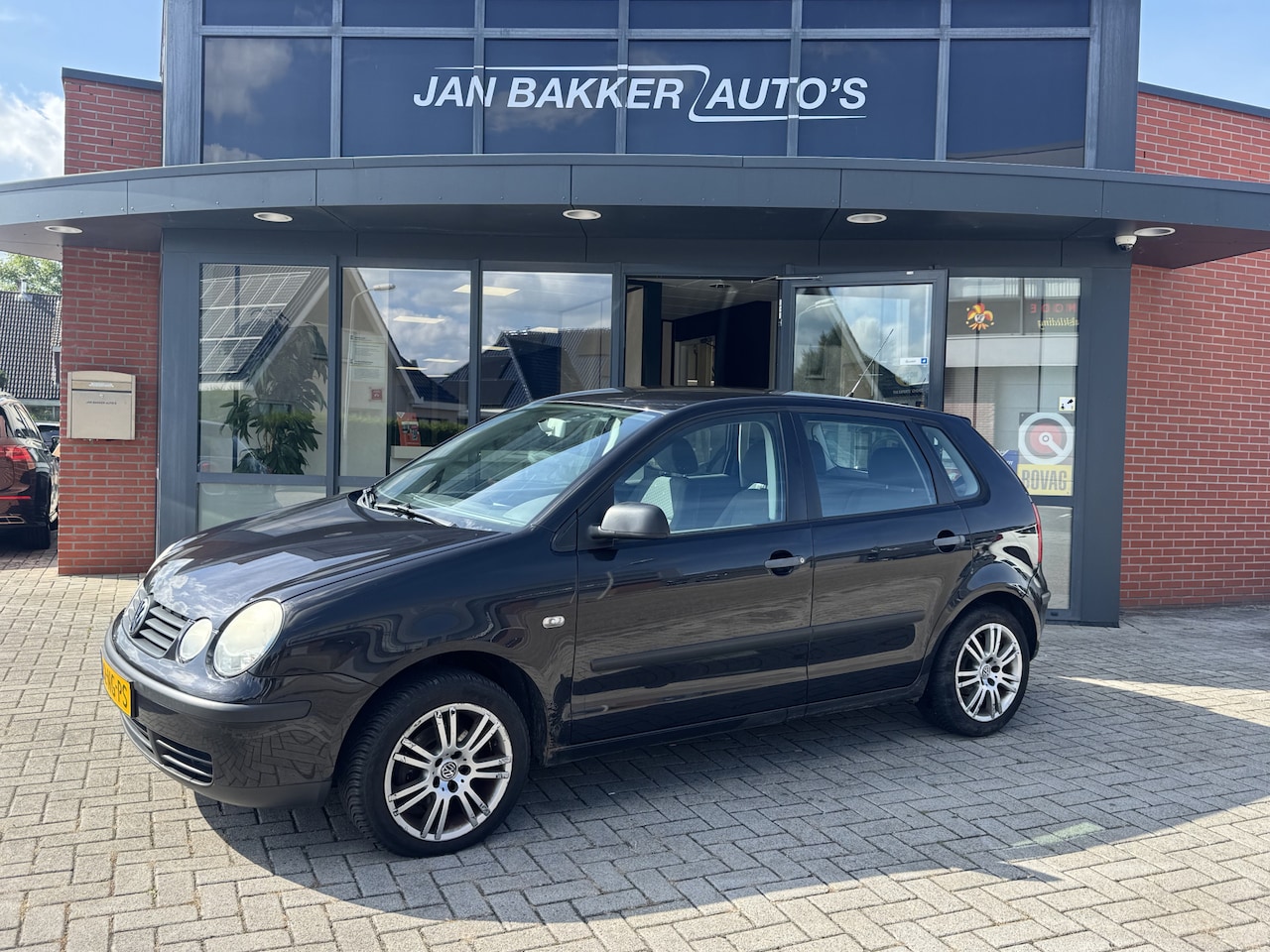 Volkswagen Polo - 1.4-16V ✅ apk tot 09-08-27 ✅ Trekhaak ✅ - AutoWereld.nl