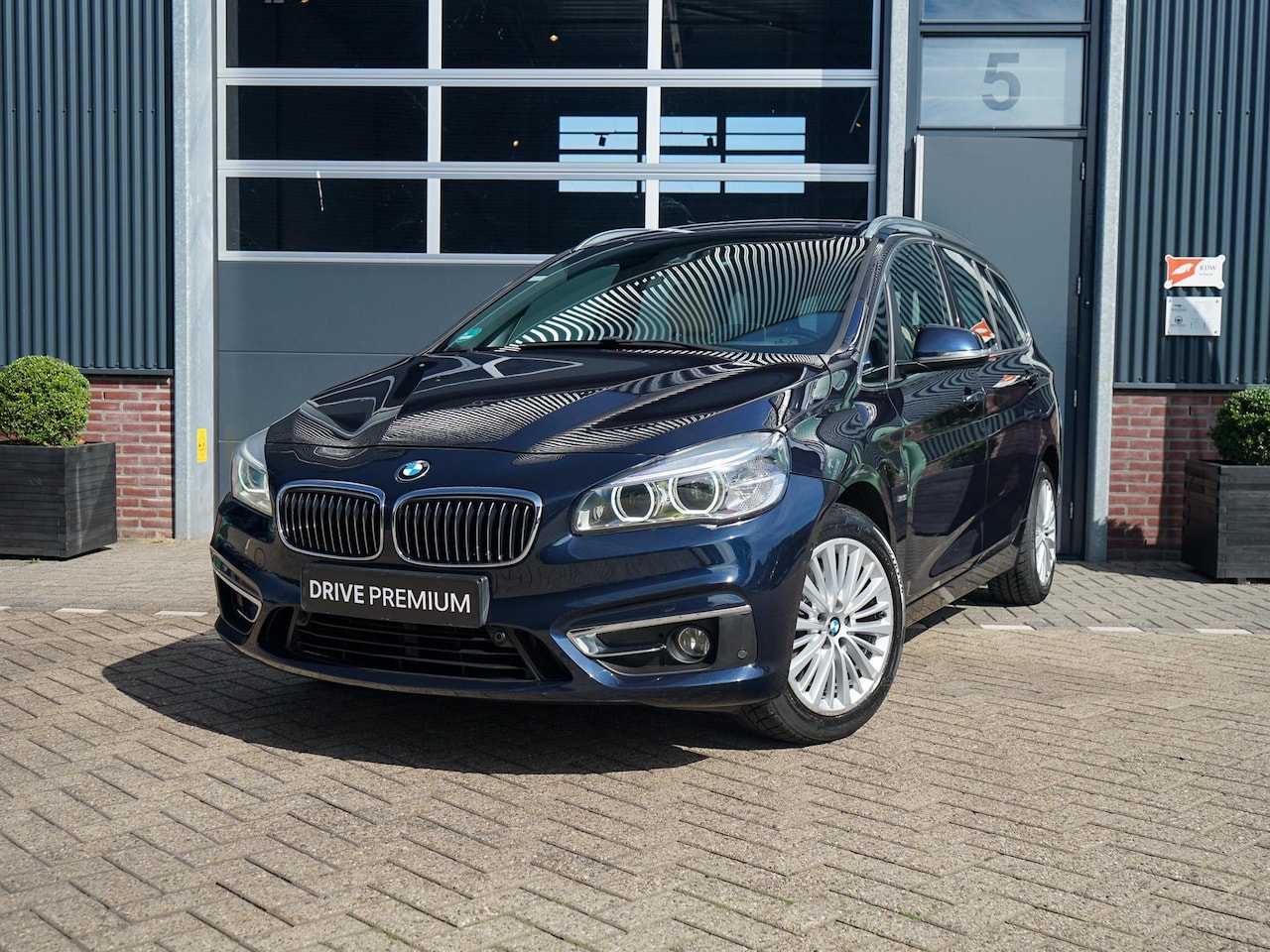 BMW 2-serie Gran Tourer - 220i 7p. High Executive 220i 7p. High Executive - AutoWereld.nl
