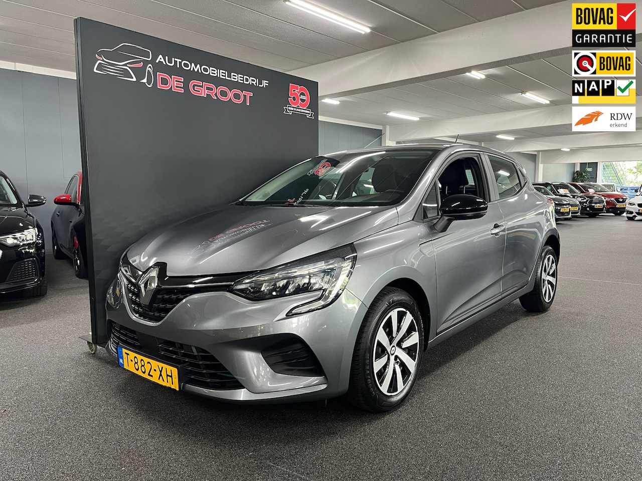 Renault Clio - 1.0 TCe 90 Equilibre / NL auto / Apple carplay/ Navi - AutoWereld.nl