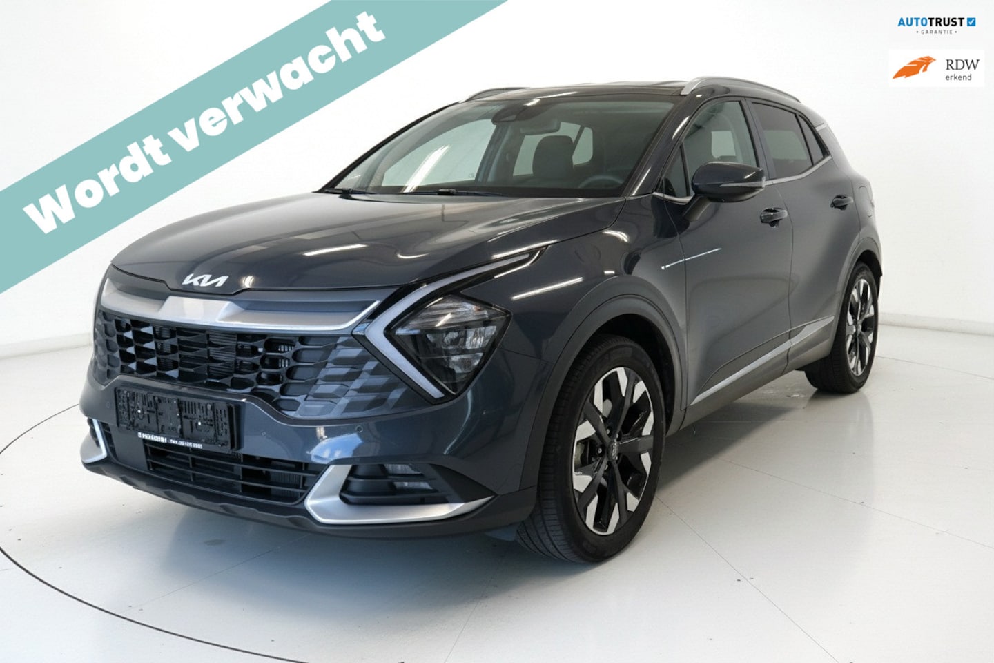 Kia Sportage - 1.6 T-GDi Plug-in Hybrid AWD DynamicLine|Automaat|LED|Navi|Camera|19inch - AutoWereld.nl