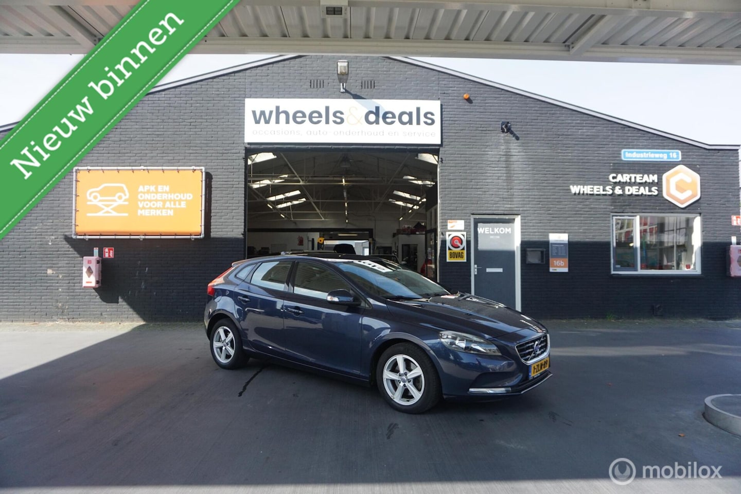 Volvo V40 - 1.6 T2 Kinetic 1.6 T2 Kinetic - AutoWereld.nl