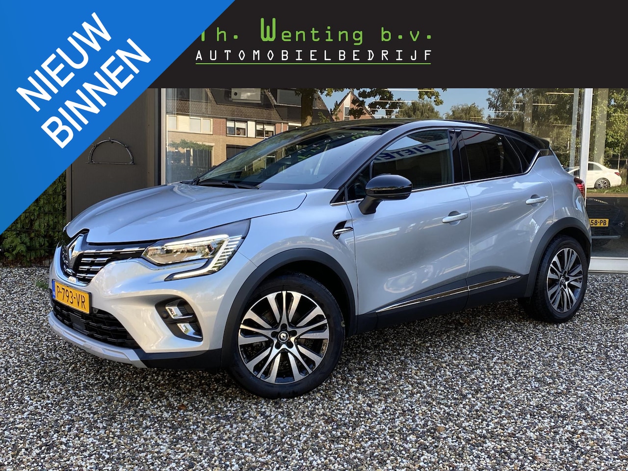 Renault Captur - 1.6 E-Tech Hybrid 145 Initiale Paris | 1e Eigenaar | Adaptieve Cruise Control | Stoelverwa - AutoWereld.nl