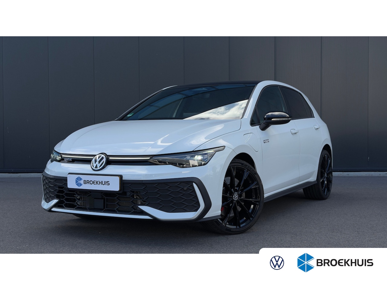 Volkswagen Golf - 1.5 eHybrid GTE | Trekhaak | Blackstyle | Head-Up | Camera | - AutoWereld.nl