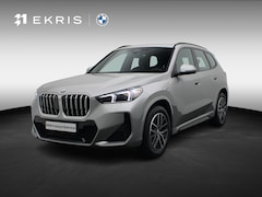 BMW X1 - sDrive18i M Sportpakket | Premium Pack | Achteruitrijcamera | Comfort Access | Adaptieve L