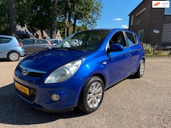 Hyundai i20 - 1.4i i-Catcher