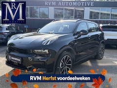 Lynk & Co 01 - 1.5 Core NIEUW MODEL | FABRIEKSGARANTIE T/M 2030 | CAMERA| STOELVERWARMING