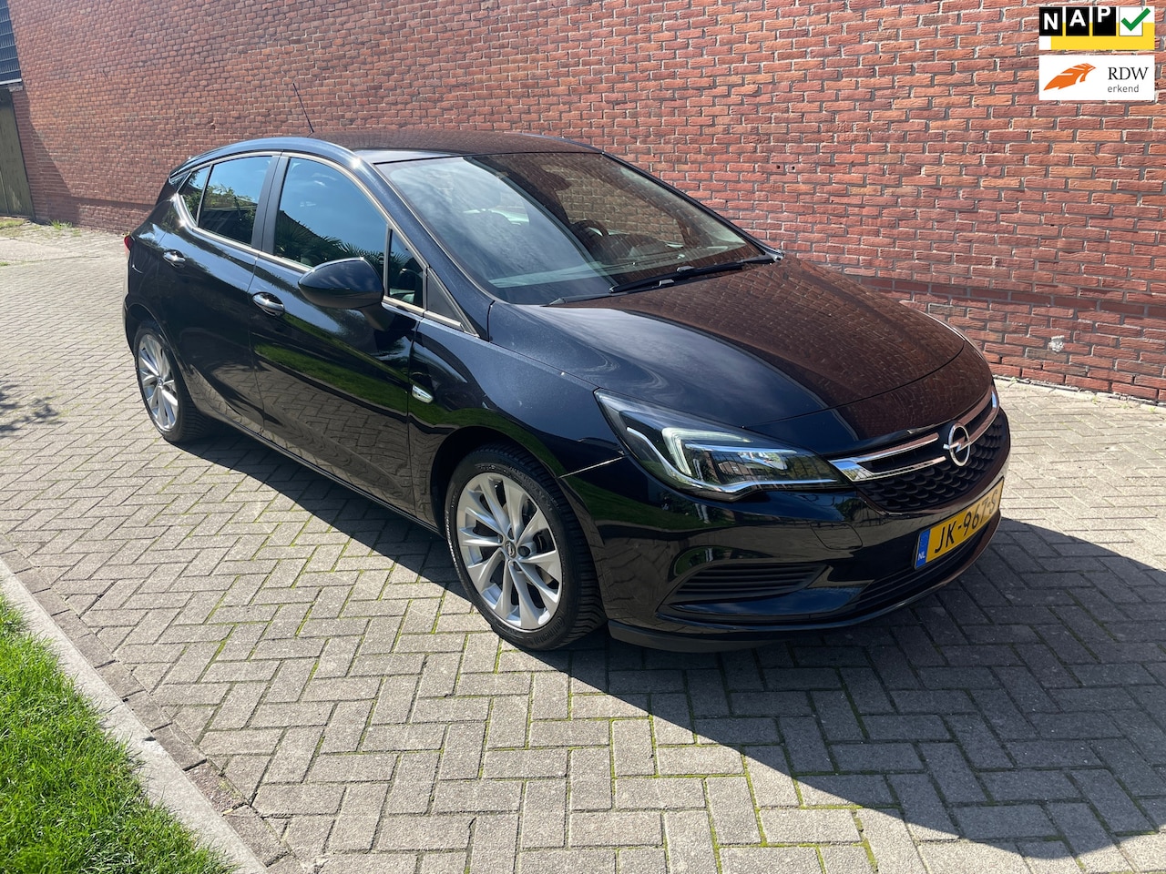 Opel Astra - 1.0 Edition Cruise Airco - AutoWereld.nl