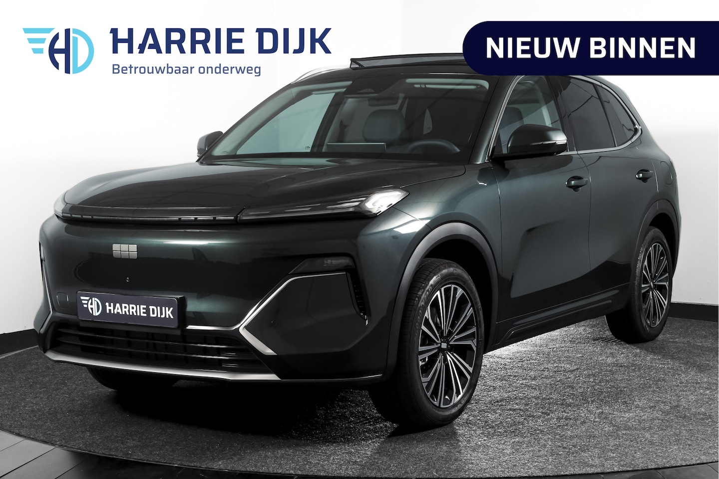 Geely Starray EM-i - 1.5 Max+ | S/K-Panodak | 360 Camera | NAV+App. Connect | V2L | Warmtepomp | HUD | Stoelver - AutoWereld.nl
