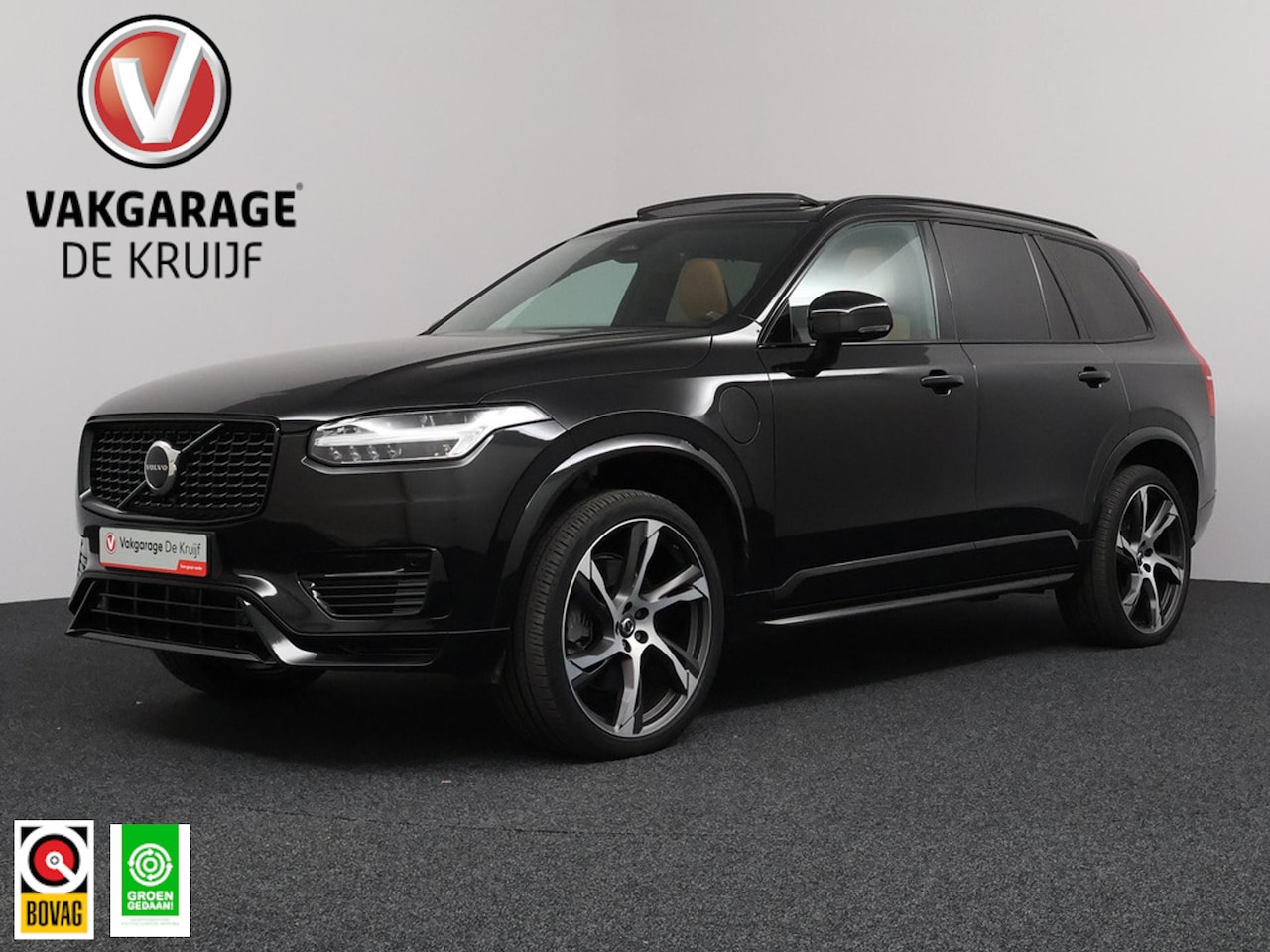 Volvo XC90 - 2.0 T8 Recharge AWD Plus Dark Long Range | AutoPilot | Camera | Trekhaak | Panoramadak! - AutoWereld.nl