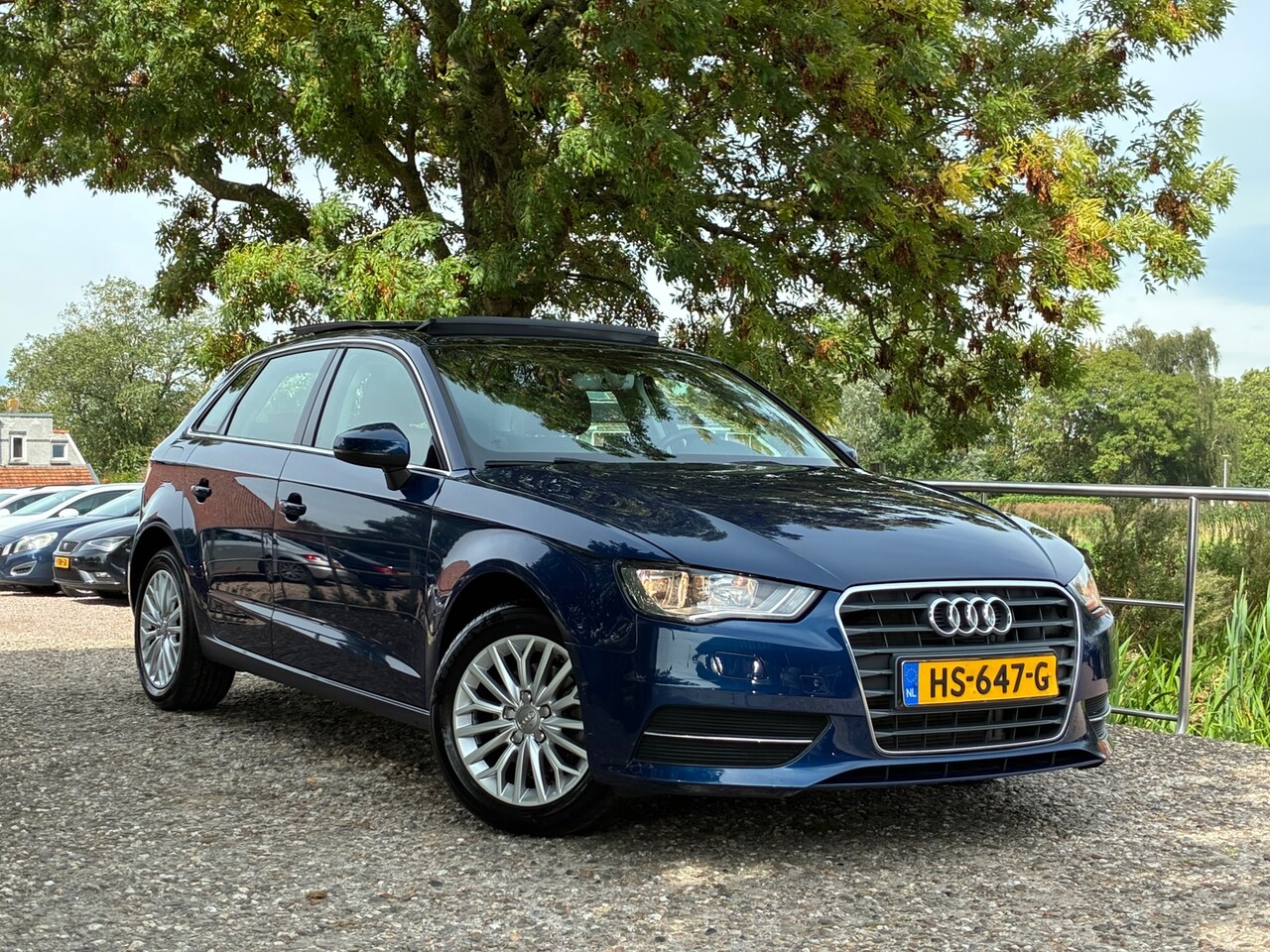 Audi A3 Sportback - 1.4 TFSI CoD Ambiente Pro Line | Schuif/kantel dak + Automaat + Cruise + Airco nu € 14.975 - AutoWereld.nl