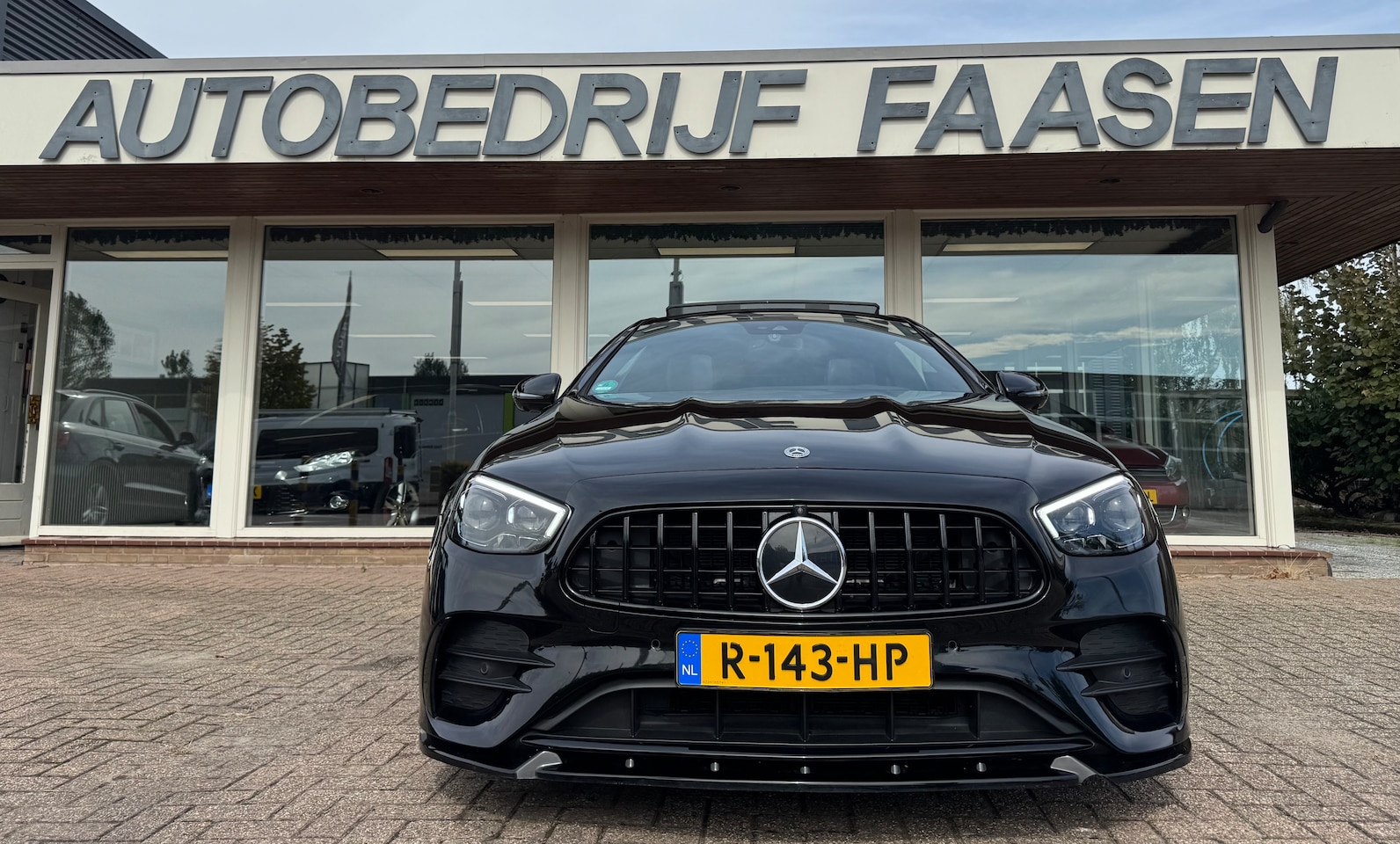 Mercedes-Benz E-klasse Coupé - 300 AMG Line E Coupé Facelift,NIGHT,Pano,Burmester , Memory