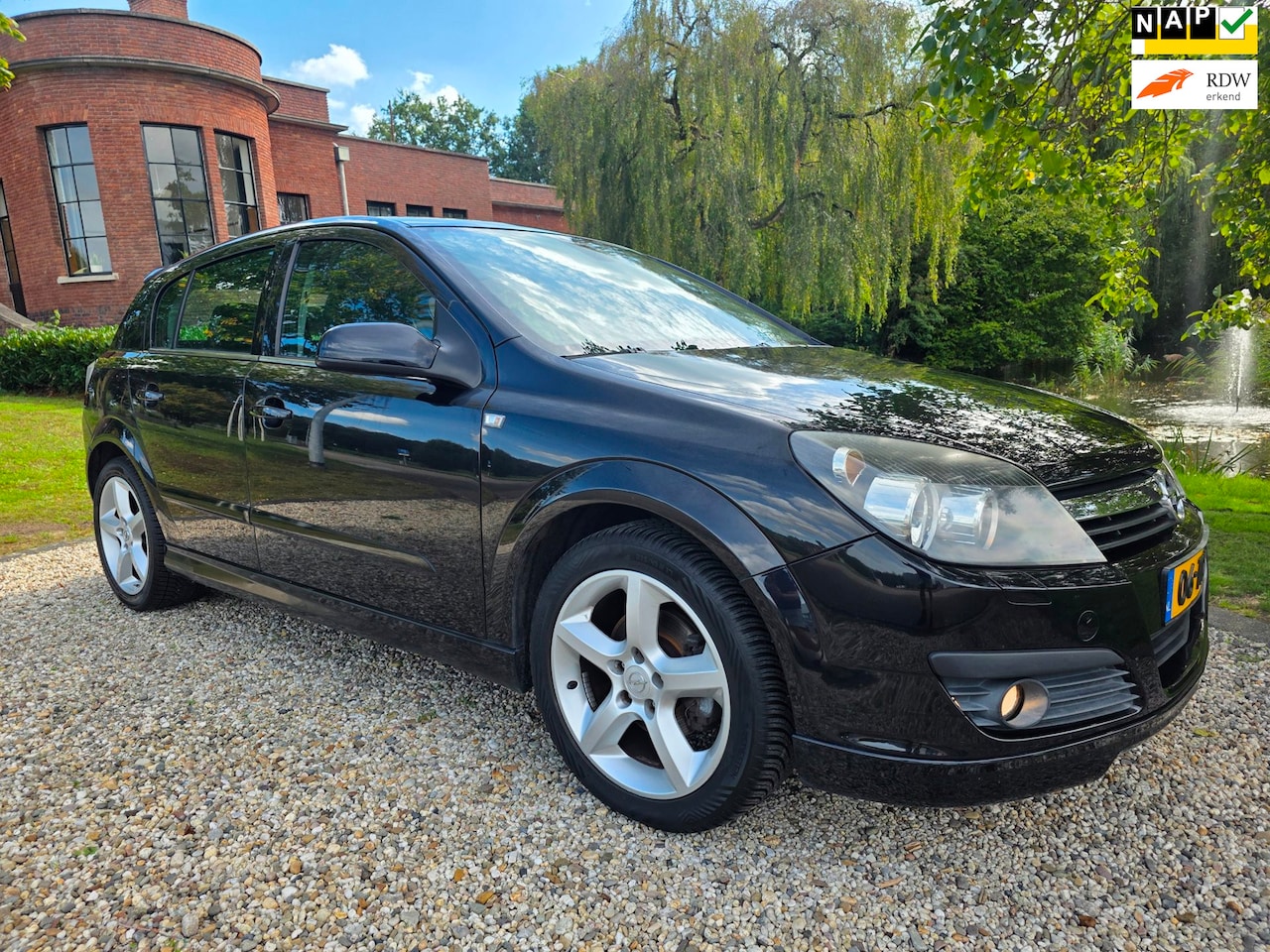 Opel Astra - 1.8 Edition 5-deurs *apk:02-2027* - AutoWereld.nl