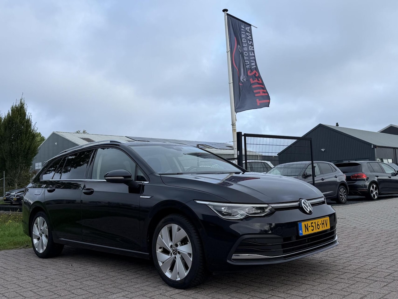 Volkswagen Golf Variant - 1.5 eTSI Style 150pk Trekhaak stuur/stoel verwarming - AutoWereld.nl