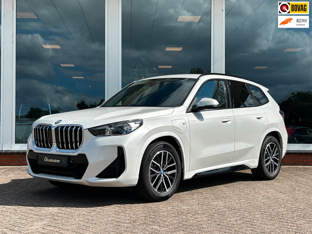 BMW X1 - XDrive25e AUT. - M-Sport - 245PK - Alcantara - Navi - Camera - Nieuwstaat - AutoWereld.nl