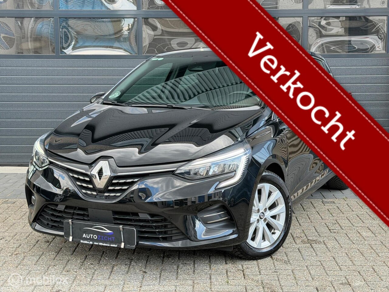 Renault Clio - 1.6 E-Tech Hybrid 145 Evolution | Stoelverw | CC - AutoWereld.nl