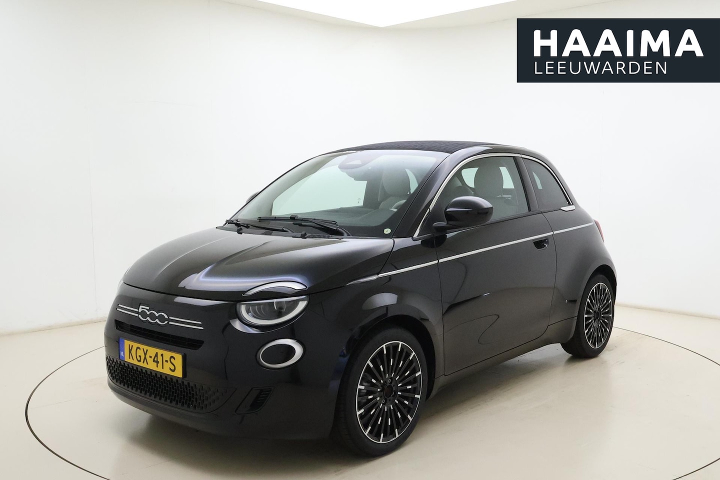 Fiat 500 - 1.0 Hybrid La Prima | DEMO| Cabrio | Cruise control | Climate control | Lichtmetalen velge - AutoWereld.nl
