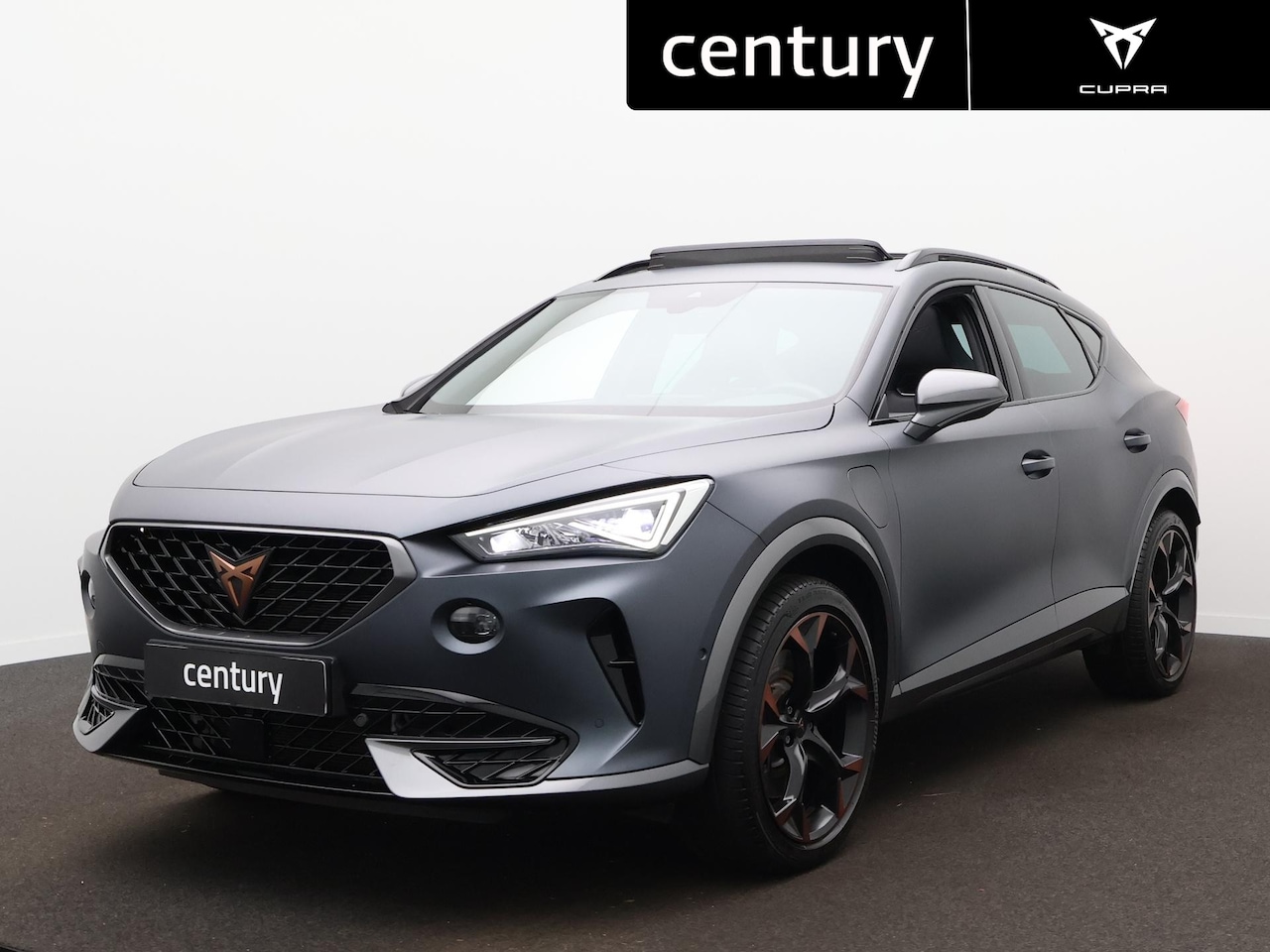 CUPRA Formentor - 1.4 e-Hybrid 245pk VZ Performance Panoramadak - Camera - Automaat - 19 Inch - Navigatie - AutoWereld.nl