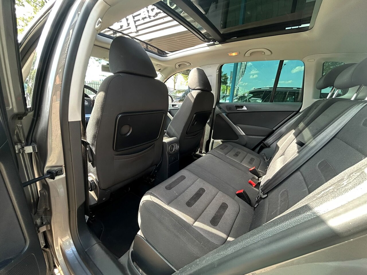 Volkswagen Tiguan - 2.0 TDI Trend&Fun 4Motion | LEEST TEKST !!! |