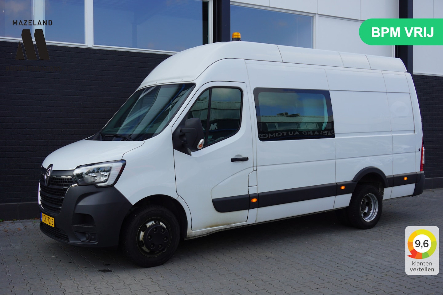 Renault Master - 2.3 dCi 145PK L3H3 Dubbellucht Dubbelcabine EURO 6 - Airco - Navi - Cruise - €17.950,- Exc - AutoWereld.nl